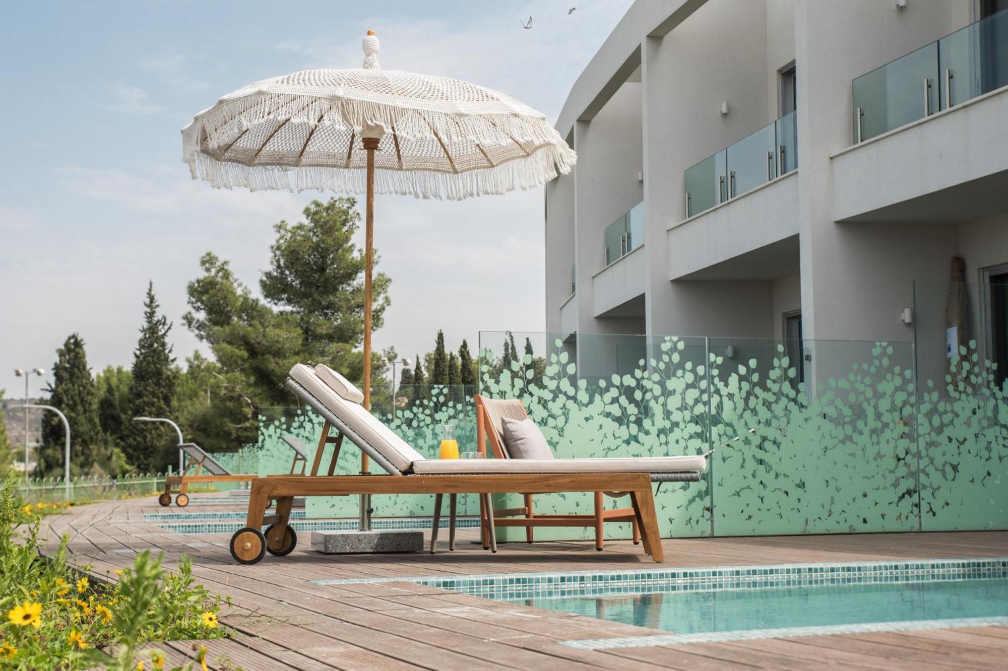 Almond Hotel - Adults Only Neve Ilan Exterior foto
